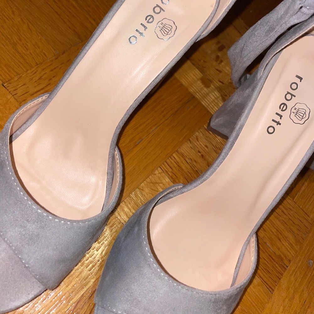 Shoes worn once